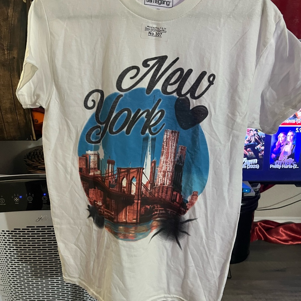 White New York Graphic T-Shirt